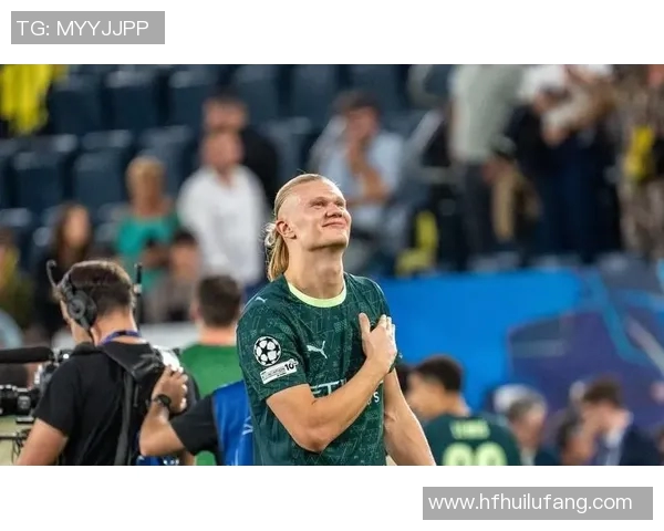 战术解析:哈兰德如何通过关键细节掌控比赛节奏与进攻运作 战术解析:哈兰德如何通过关键细节掌控比赛节奏与进攻运作